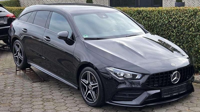 Gebraucht Mercedes CLA200 AMG 163 PS (119 kW) 2020 Schwarz Kombi