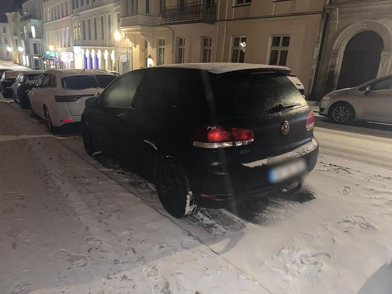 Gebraucht VW Golf VI GTD 170 PS (125 kW) 2010 Schwarz Kleinwagen