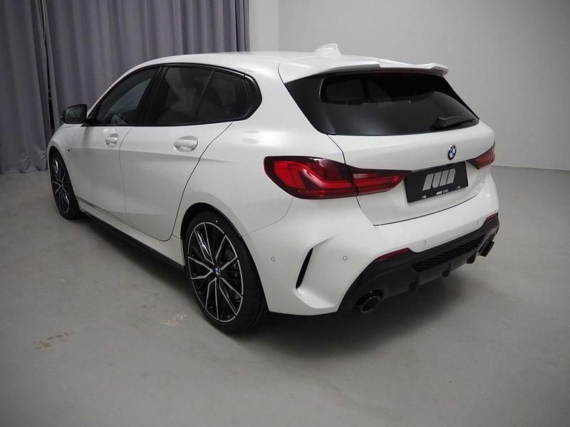 Gebraucht BMW M135 Performance 306 PS (225 kW) 2023 Weiß Kleinwagen