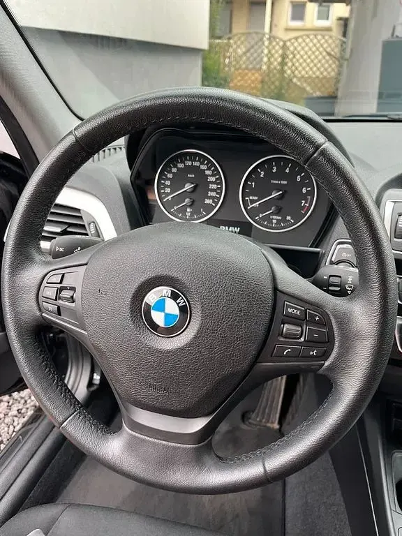 Gebraucht BMW 116 109 PS (80 kW) 2016 Schwarz Kleinwagen