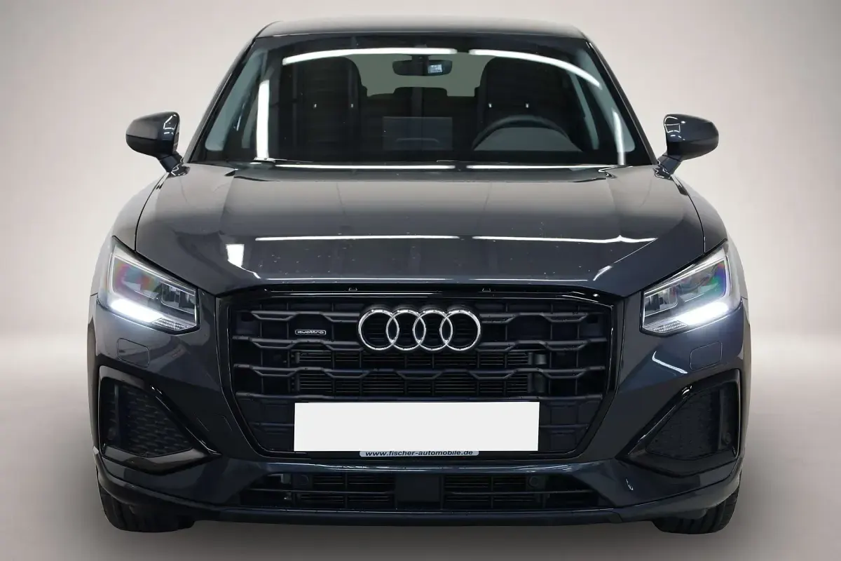 Gebraucht Audi Q2 Advanced 190 PS (139 kW) 2025 Manhattangrau metallic SUV