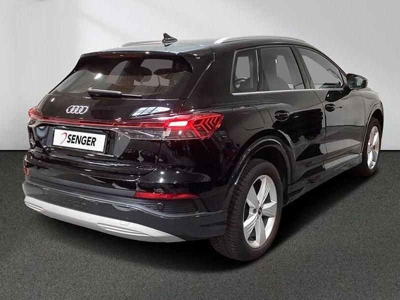 Gebraucht Audi Q4 e-tron Advanced 150 kW (204 PS) 2023 Schwarz SUV