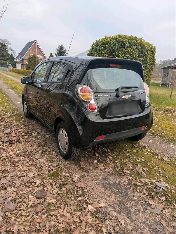 Gebraucht Chevrolet Spark 68 PS (50 kW) 2011 Schwarz Kleinwagen