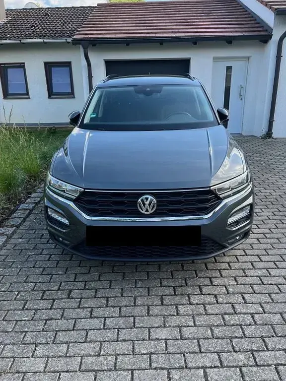 Gebraucht VW T-Roc 116 PS (85 kW) 2018 Silber SUV