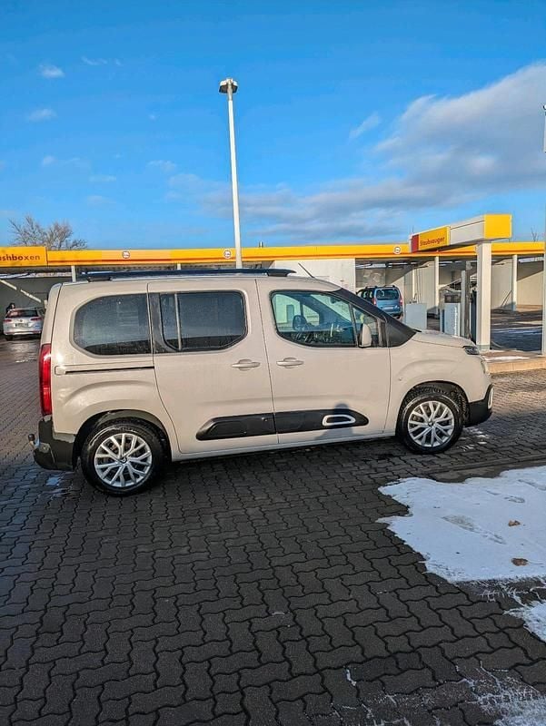 Gebraucht Citroën Berlingo Shine 131 PS (96 kW) 2020 Grau Van / Kleinbus
