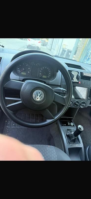 Gebraucht VW Polo 90 PS (66 kW) 2004 Blau Kleinwagen