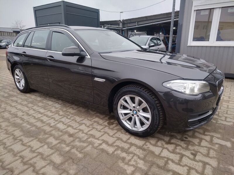 Braun Gebraucht 2016 BMW 535 Performance Kombi | 12.890 € (Superpreis) - Bild 1/4