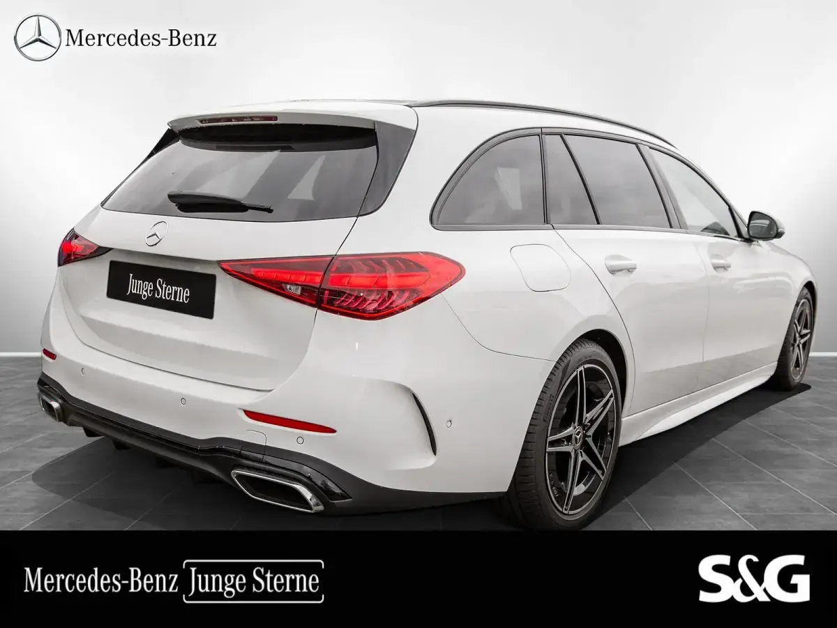 Gebraucht Mercedes C180 AMG 170 PS (125 kW) 2025 Unilack polarweiß Kombi