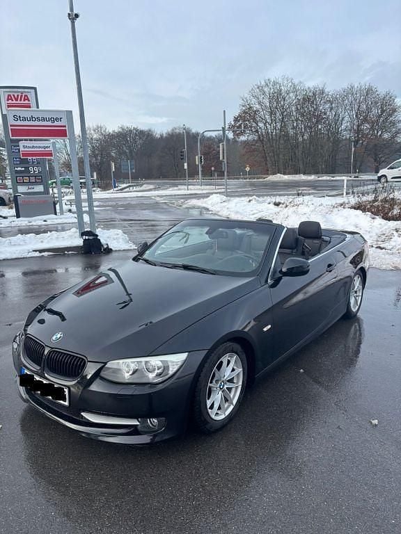 Schwarz Gebraucht 2010 BMW 320 Cabriolet M Performance Cabrio | 10.300 € (Guter Preis) - Bild 1/4