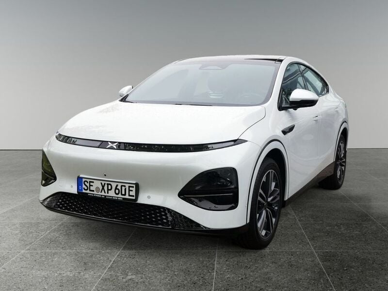Weiß Gebraucht 2025 XPENG G6 SUV | 37.950 € (Superpreis) - Bild 1/4