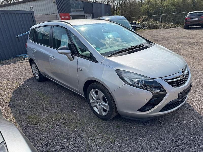 Gebraucht Opel Zafira 140 PS (102 kW) 2015 Silber Van / Kleinbus