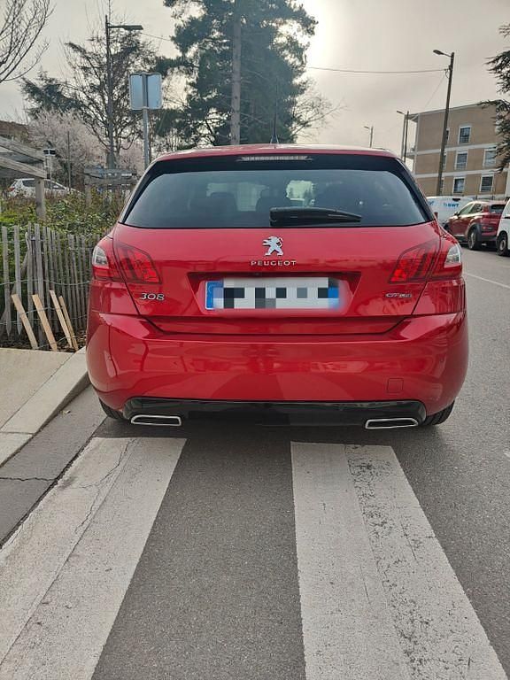 Gebraucht Peugeot 308 GT-line 131 PS (96 kW) 2017 Rot Limousine