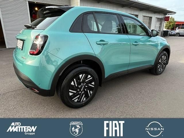 Neu Fiat 600 110 PS (80 kW) 2025 959 aqua blau SUV