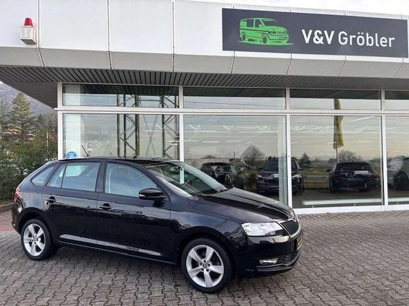 Schwarzmagic perleffekt Gebraucht 2018 Skoda Rapid Cool Edition Kombi | 8.980 € (Fairer Preis) - Bild 1/4