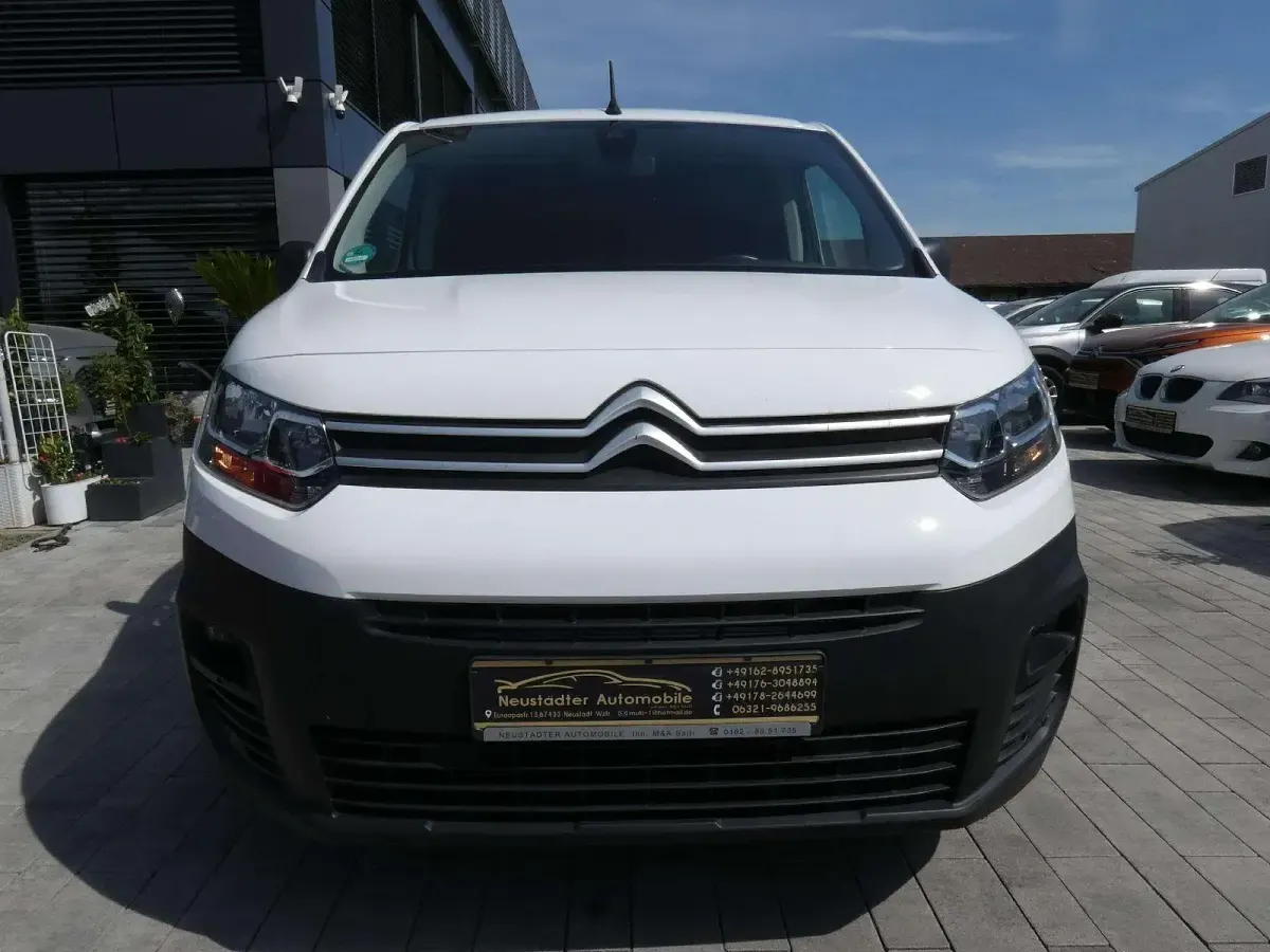 Gebraucht Citroën Berlingo 102 PS (75 kW) 2021 Weiß Van / Kleinbus