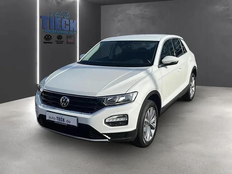 Pure white (weiß) Gebraucht 2021 VW T-Roc Style SUV | 22.650 € (Superpreis) - Bild 1/4