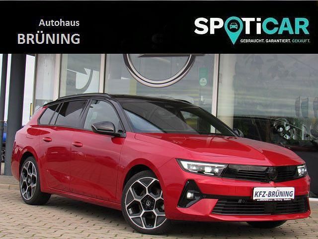 Rot Gebraucht 2024 Opel Astra Ultimate Kombi | 23.920 € (Guter Preis) - Bild 1/4