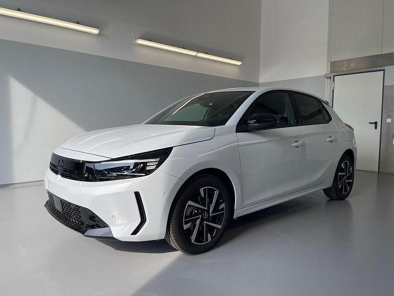 Neu Opel Corsa 110 PS (80 kW) 2026 [m0su] kontur weiß metallic Kleinwagen