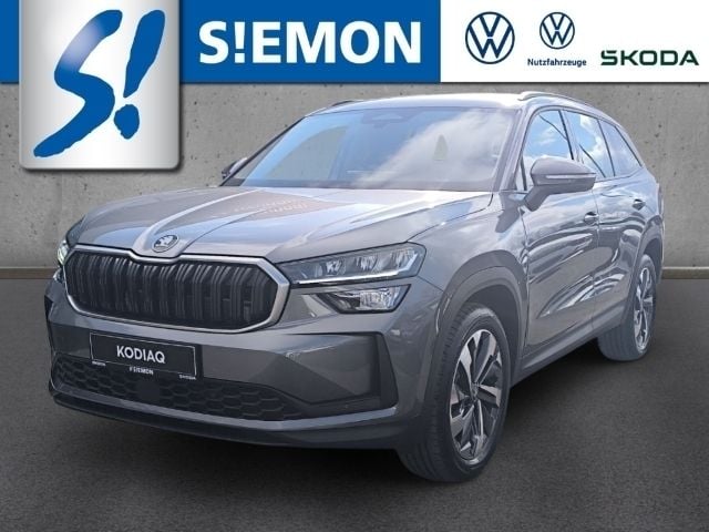 Grau Gebraucht 2024 Skoda Kodiaq Selection SUV | 43.930 € (Fairer Preis) - Bild 1/4