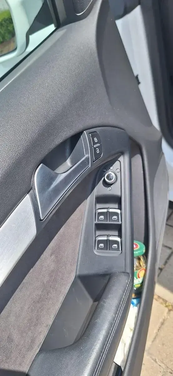 Gebraucht Audi Cabriolet Sport 230 PS (169 kW) 2015 Weiß Cabrio