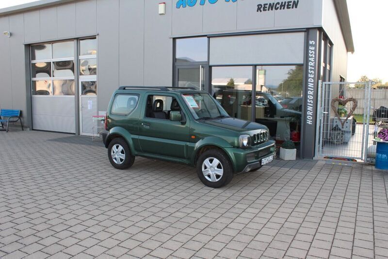Grün Gebraucht 2009 Suzuki Jimny Comfort SUV | 5.990 € (Fairer Preis) - Bild 1/4
