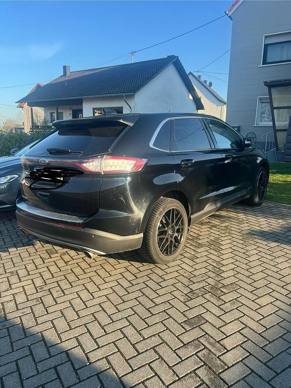 Gebraucht Ford Edge 211 PS (155 kW) 2016 Schwarz SUV