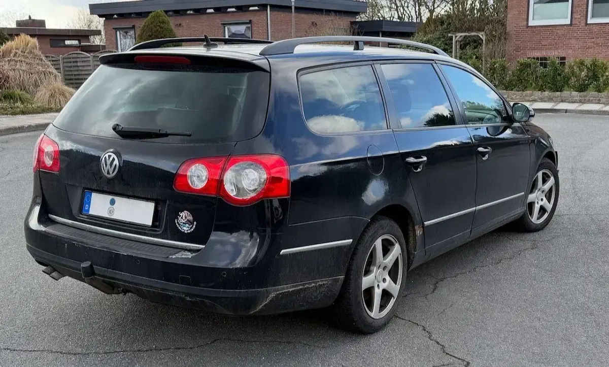 Second-hand VW Passat 140 CP (102 kW) 2006 Negru Break