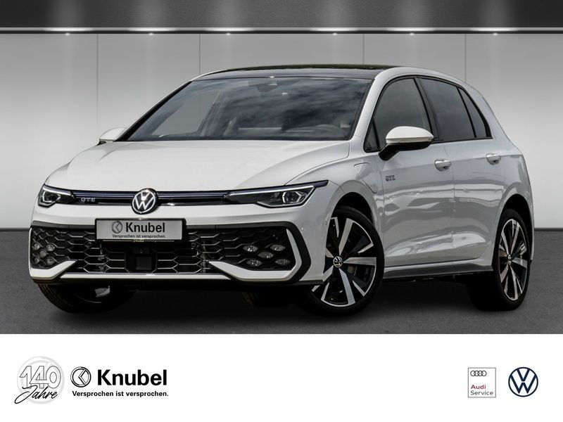 Weiss Gebraucht 2024 VW Golf VIII GTE Limousine | 40.490 € (Superpreis) - Bild 1/4