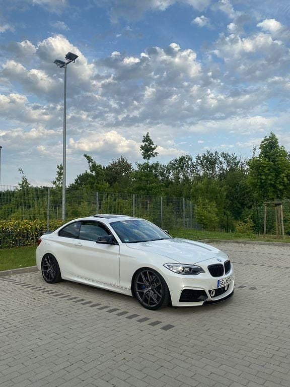 Gebraucht BMW M235 M Performance 326 PS (239 kW) 2014 Weiß Coupé