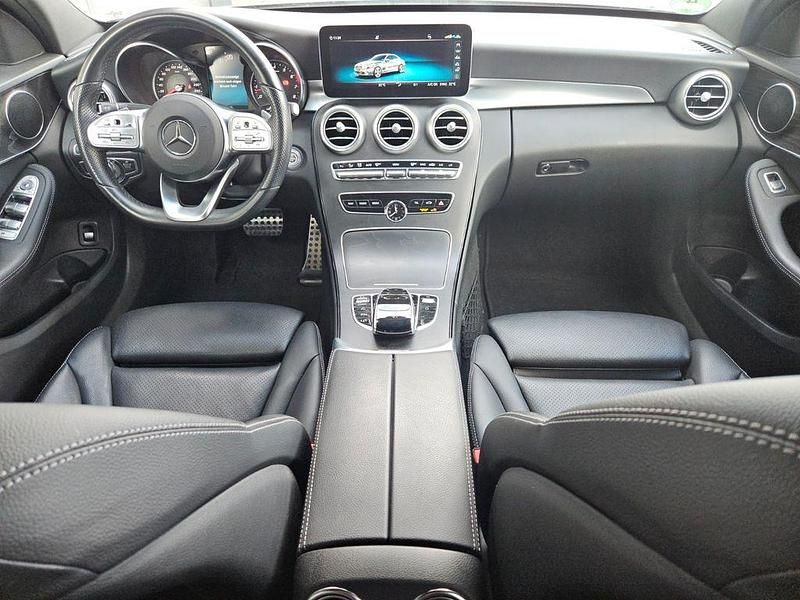 Gebraucht Mercedes C300 AMG line 258 PS (189 kW) 2019 Silber Limousine