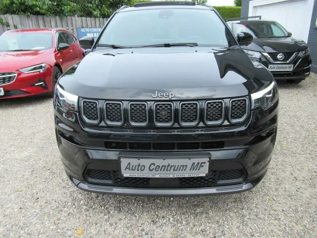 Gebraucht Jeep Compass 150 PS (110 kW) 2021 Schwarz SUV