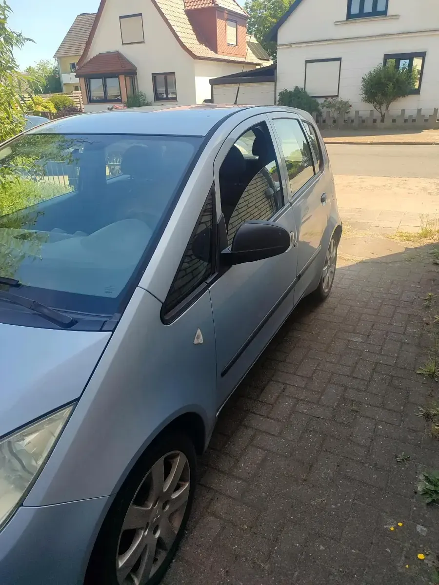 Gebraucht Mitsubishi Colt 95 PS (69 kW) 2007 Blau Kleinwagen