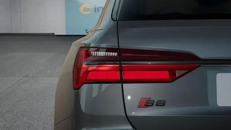 Gebraucht Audi S6 344 PS (253 kW) 2024 Grau Kombi