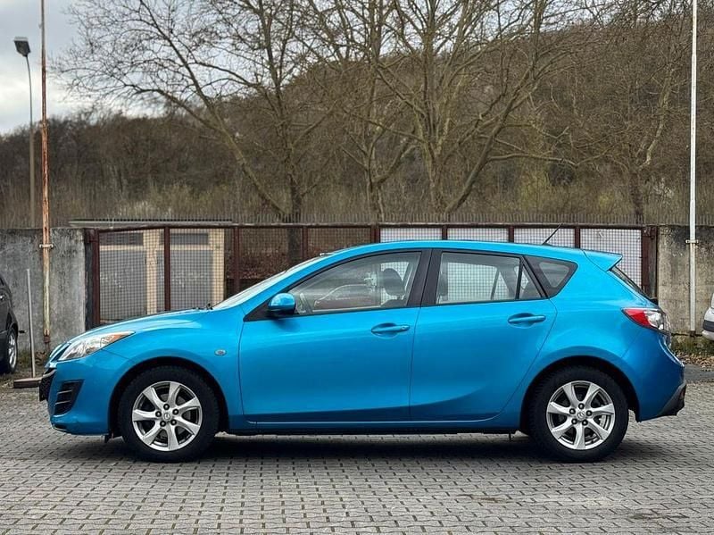 Gebraucht Mazda 3 Center-Line 105 PS (77 kW) 2010 Blau Limousine