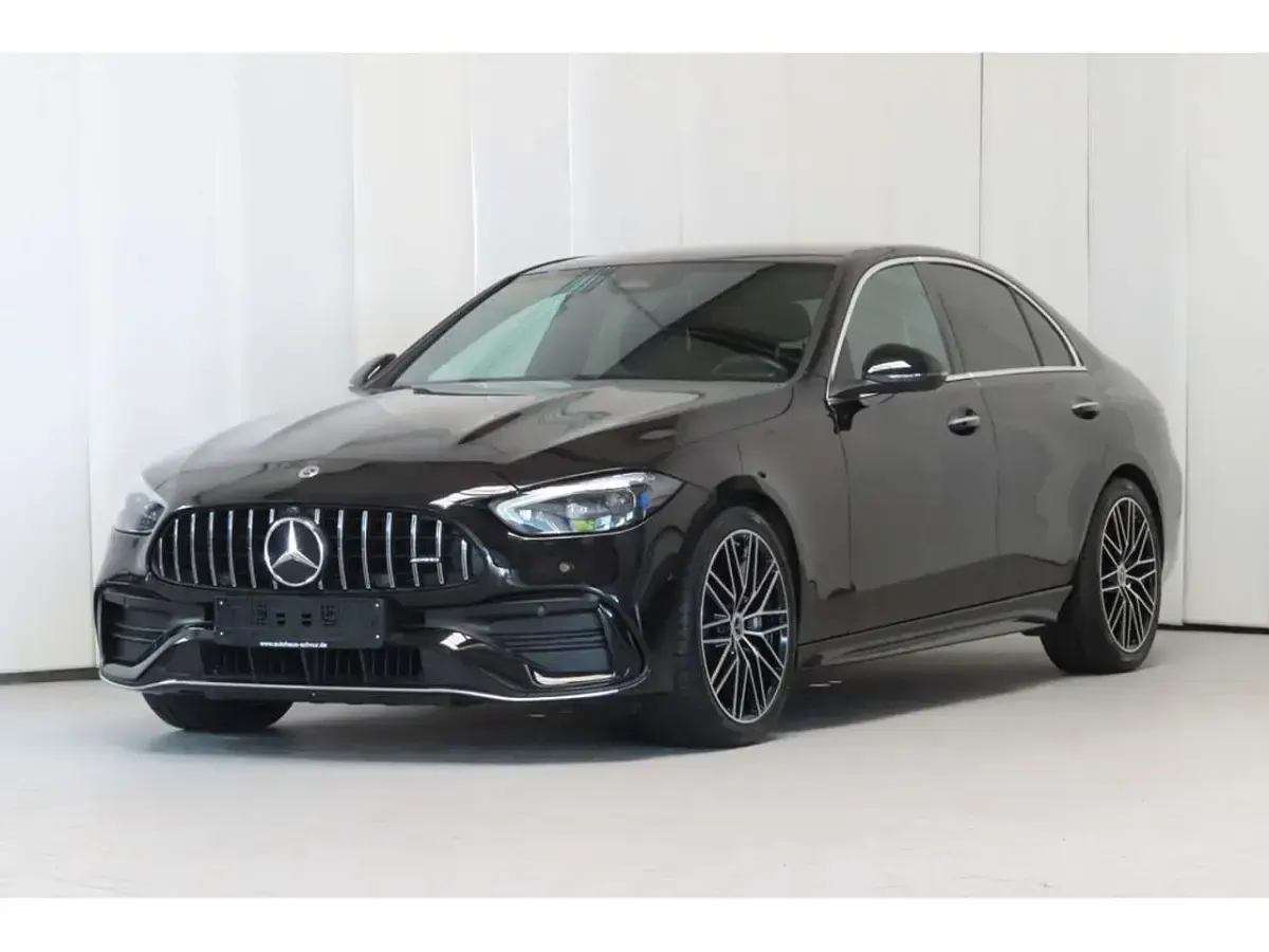Gebraucht Mercedes C43 AMG AMG 408 PS (300 kW) 2024 Schwarz Limousine