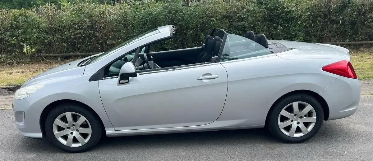 Gebraucht Peugeot 308 CC 150 PS (110 kW) 2010 Silber Cabrio