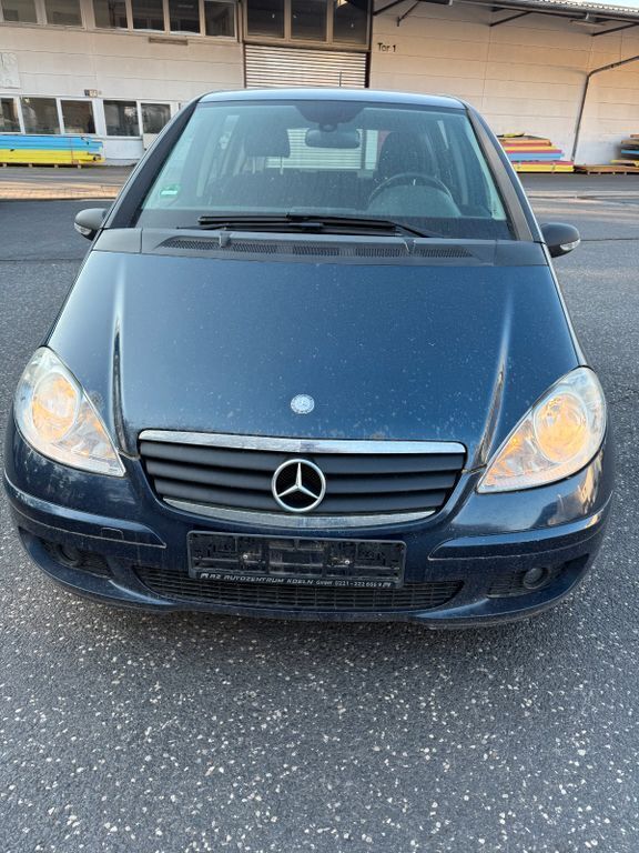 Blau Gebraucht 2007 Mercedes A200 Limousine | 2.199 € (Guter Preis) - Bild 1/4