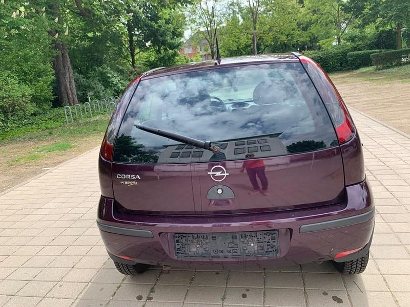 Gebraucht Opel Corsa Basis 60 PS (44 kW) 2006 Violett