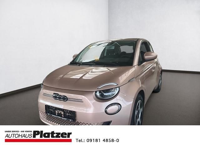 Rose gold) (gold Gebraucht 2021 Fiat 500e Passion Kleinwagen | 16.950 € (Fairer Preis) - Bild 1/4