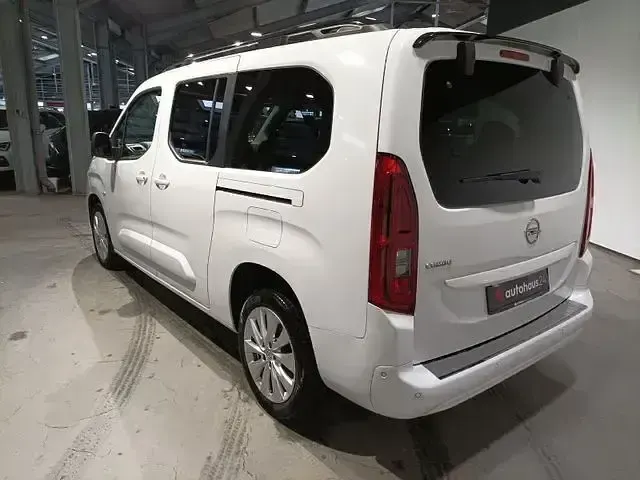 Gebraucht Opel Combo Life Ultimate 131 PS (96 kW) 2023 Weiß Van / Kleinbus