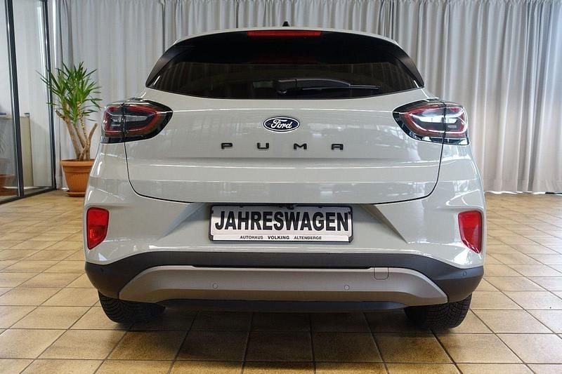 Używany Ford Puma Titanium 155 KM (114 kW) 2025 Szary SUV