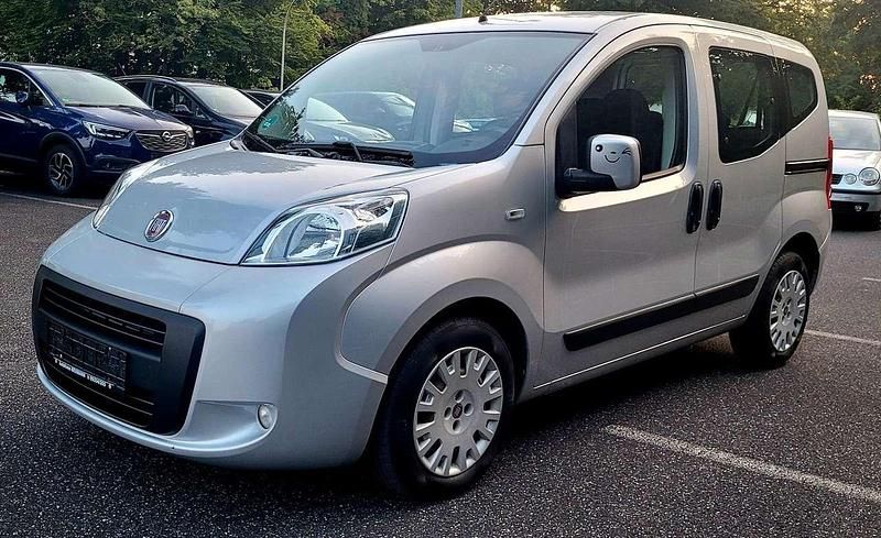Colore esterno (maestro grau) Gebraucht 2011 Fiat Qubo Dynamic Van / Kleinbus | 6.490 € (Etwas zu teuer) - Bild 1/4