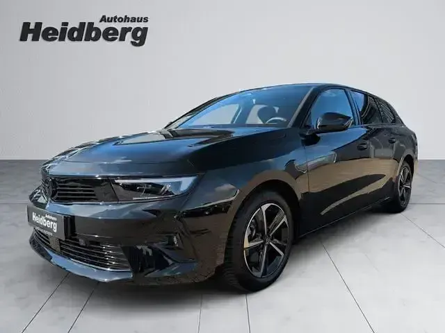 Gebraucht Opel Astra 131 PS (96 kW) 2024 Andere Kombi