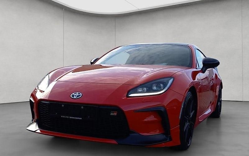 Ignition red metallic Gebraucht 2022 Toyota GR86 PURE Coupé | 33.990 € (Guter Preis) - Bild 1/4