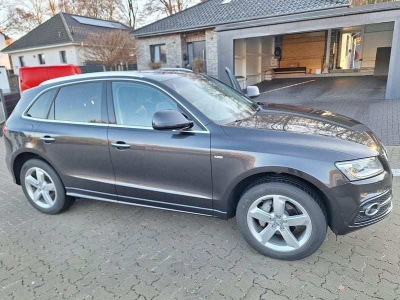 Gebraucht Audi Q5 Design 190 PS (139 kW) 2017 Schwarz SUV
