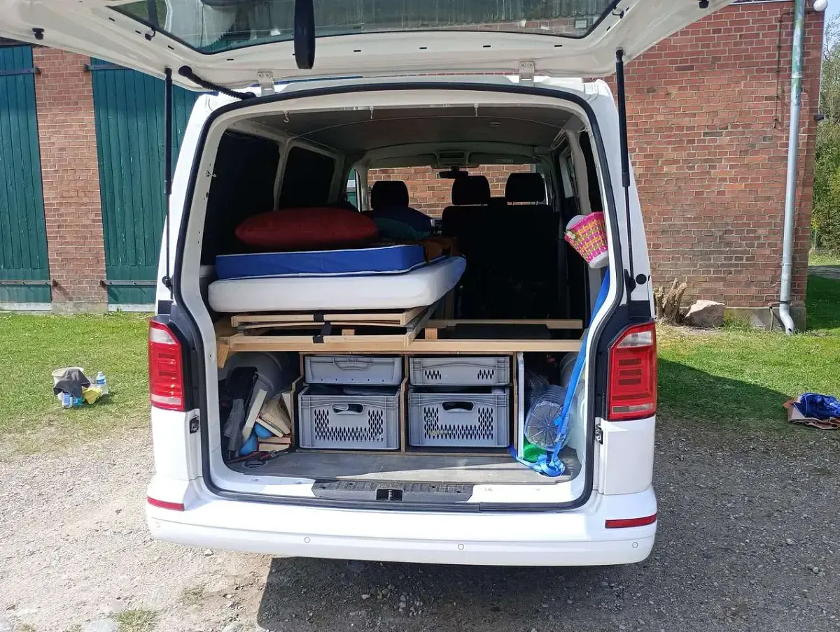 Gebraucht VW Transporter 150 PS (110 kW) 2019 Weiß Van