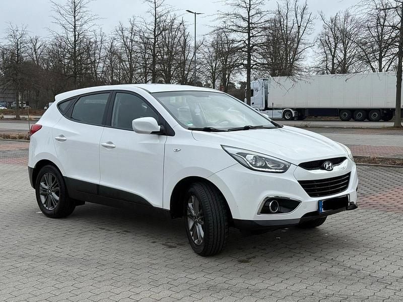 Gebraucht Hyundai Tucson 135 PS (99 kW) 2013 Weiß SUV