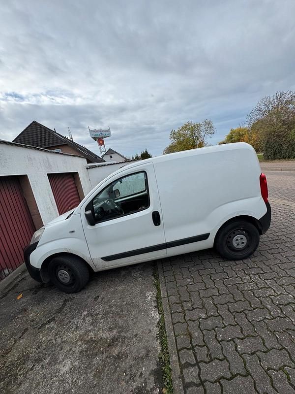 Weiß Gebraucht 2014 Fiat Fiorino Van | 3.200 € - Bild 1/4