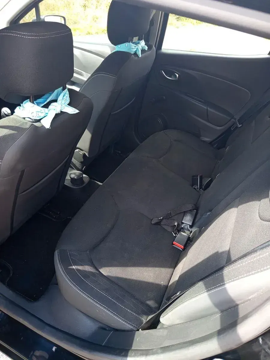 Gebraucht Renault Clio Life 73 PS (53 kW) 2018 Schwarz Kleinwagen
