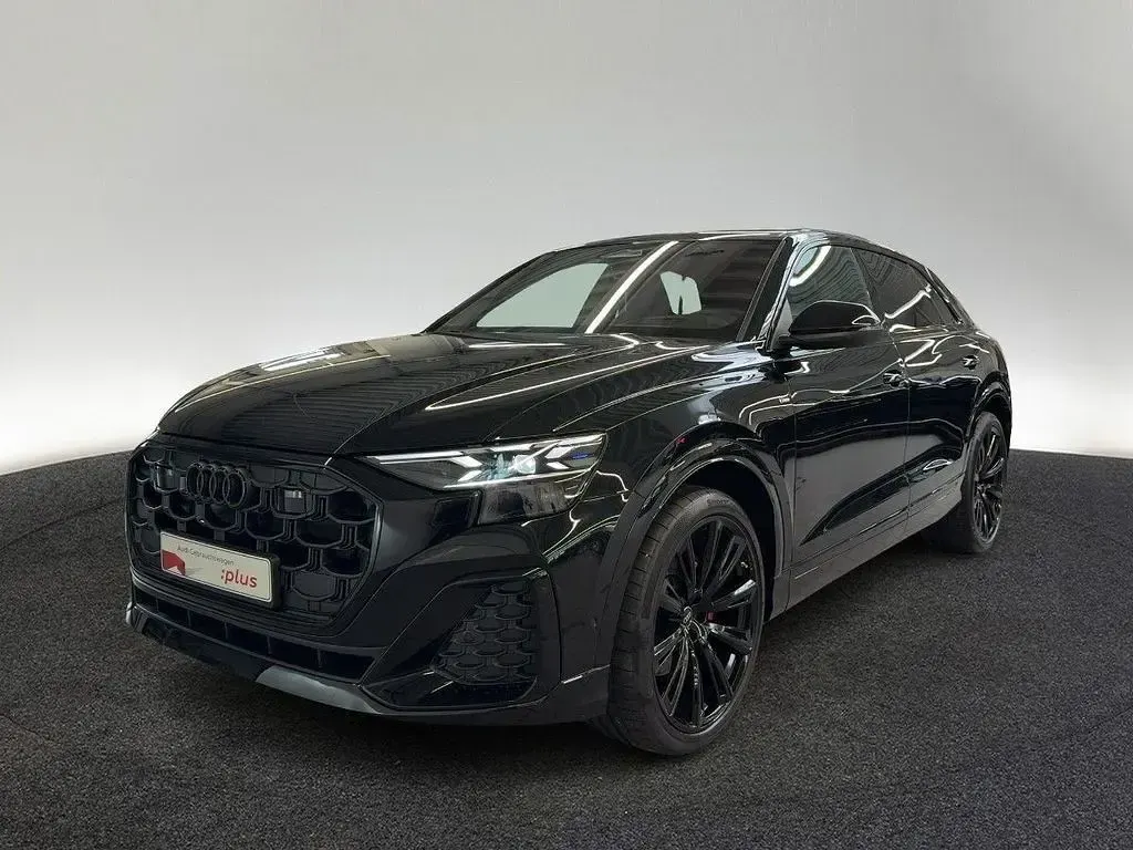 Gebraucht Audi Q8 Business 286 PS (210 kW) 2026 Mythosschwarz metallic SUV